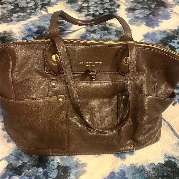 Marc Jacobs Brown Leather Tote with Gold Hardware - Picture 1 of 10